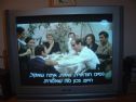 תמונות מתוך הסרט - המשפחה בחצר הבית