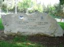 The writing on the monument